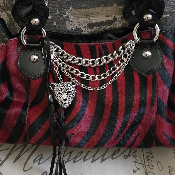 Roberta Gandolfi Animal Zebra Calf Hair/ Patent Leather Shoulder Bag EUC w Charm - Picture 6 of 17
